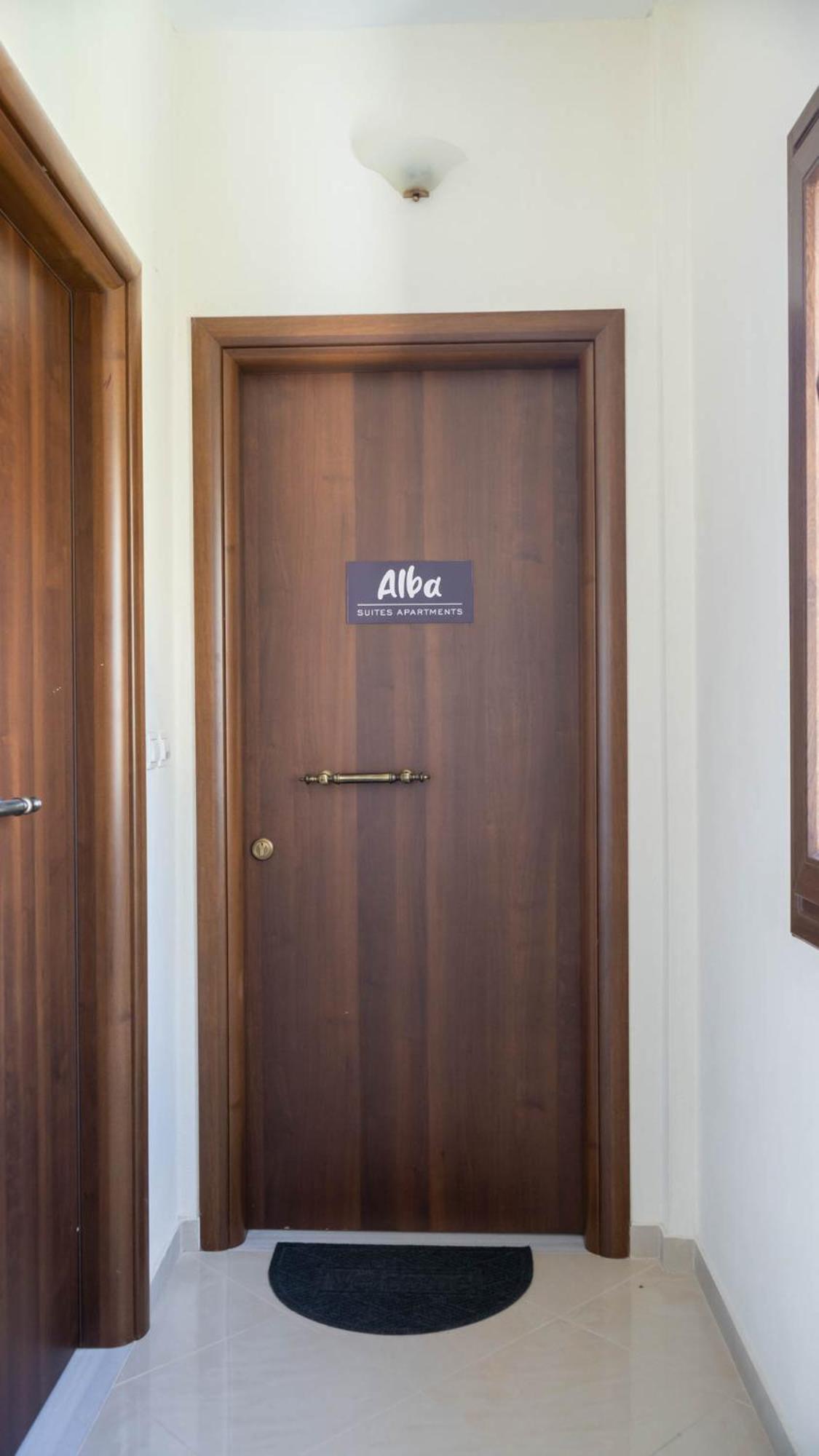 Alba Suite Apartment Kalambaka Eksteriør billede