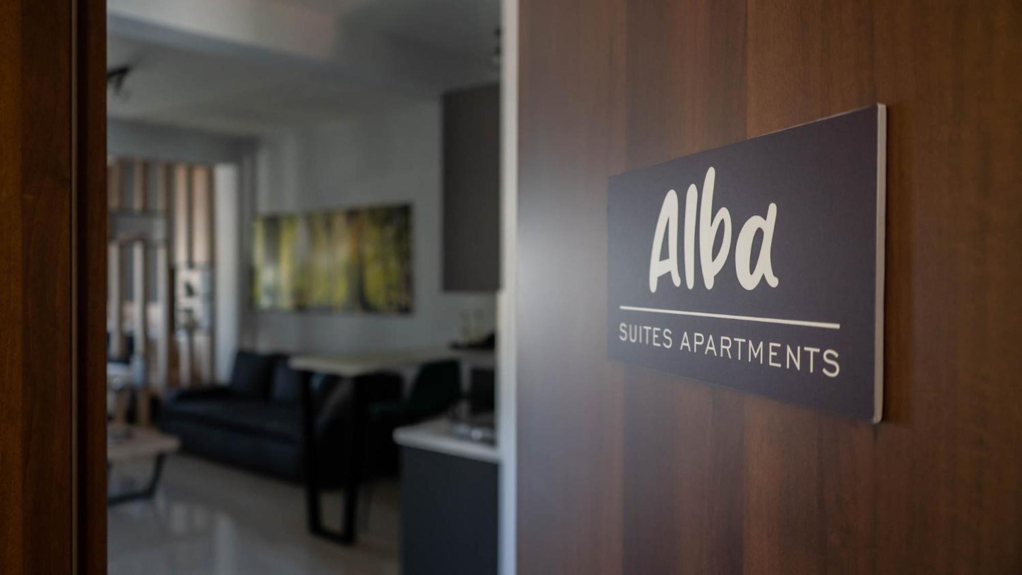 Alba Suite Apartment Kalambaka Eksteriør billede
